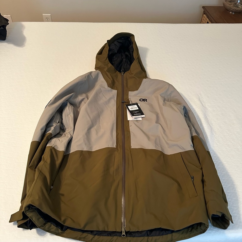 Outdoor Research Men’s Snowcrew Jacket NWT size XL